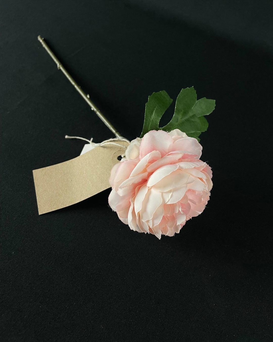 Silk Mini-Ranunculus