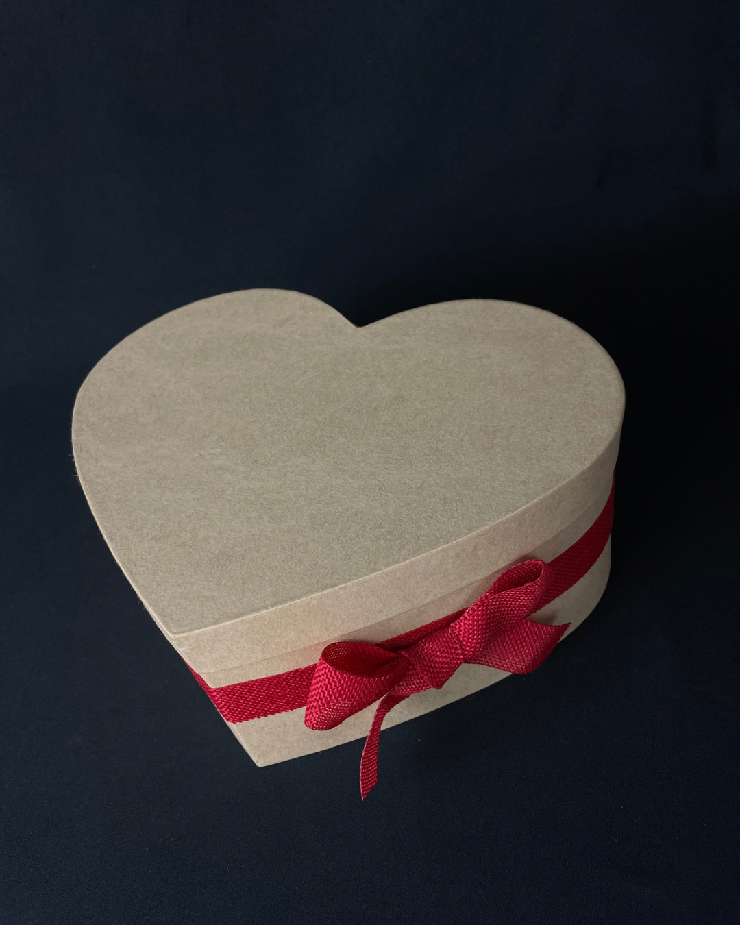 Natural Heart Hat Box