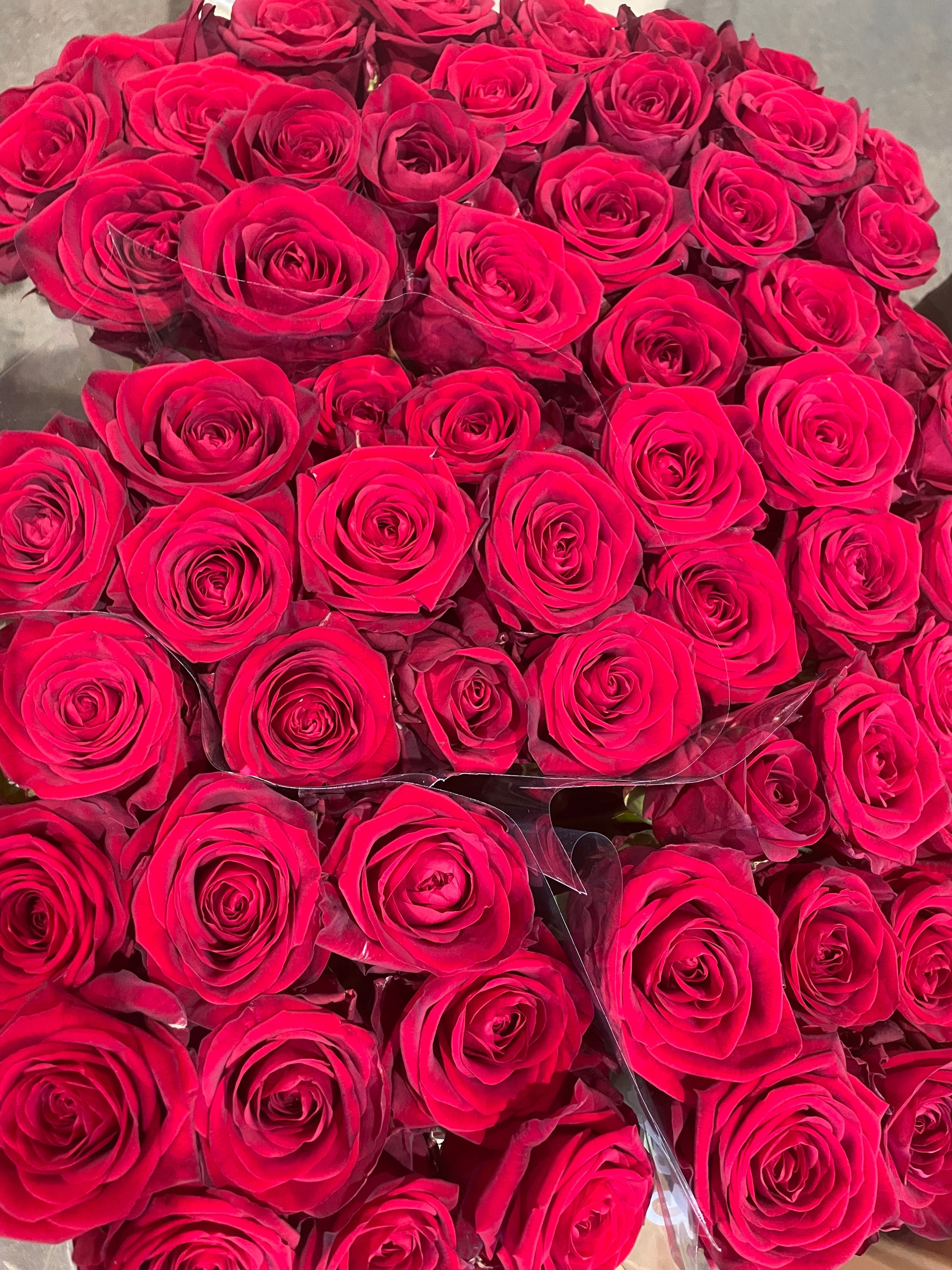 Red Naomi - (Valentine's Roses) AVAILABLE FROM 3RD FEBRUARY